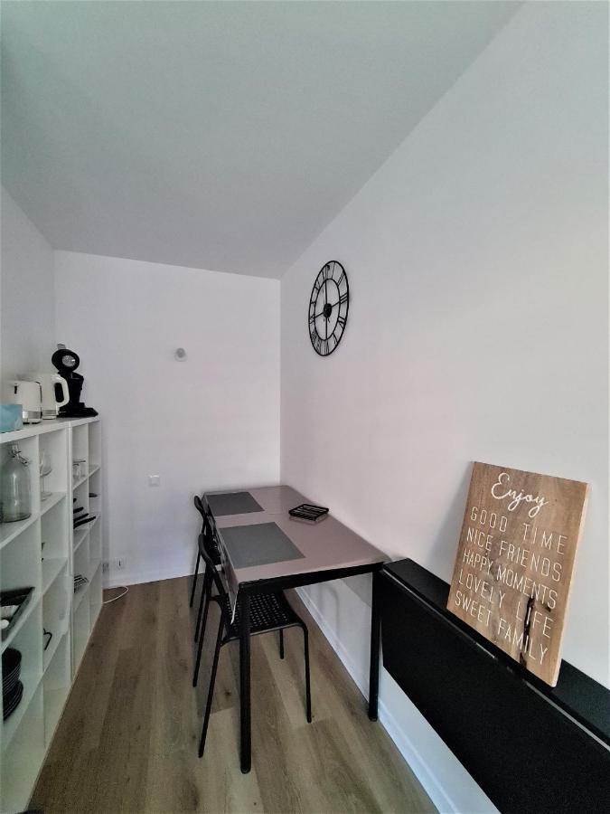 Studio Confort Calme Centre De Reims Boulevard De La Paix Luaran gambar